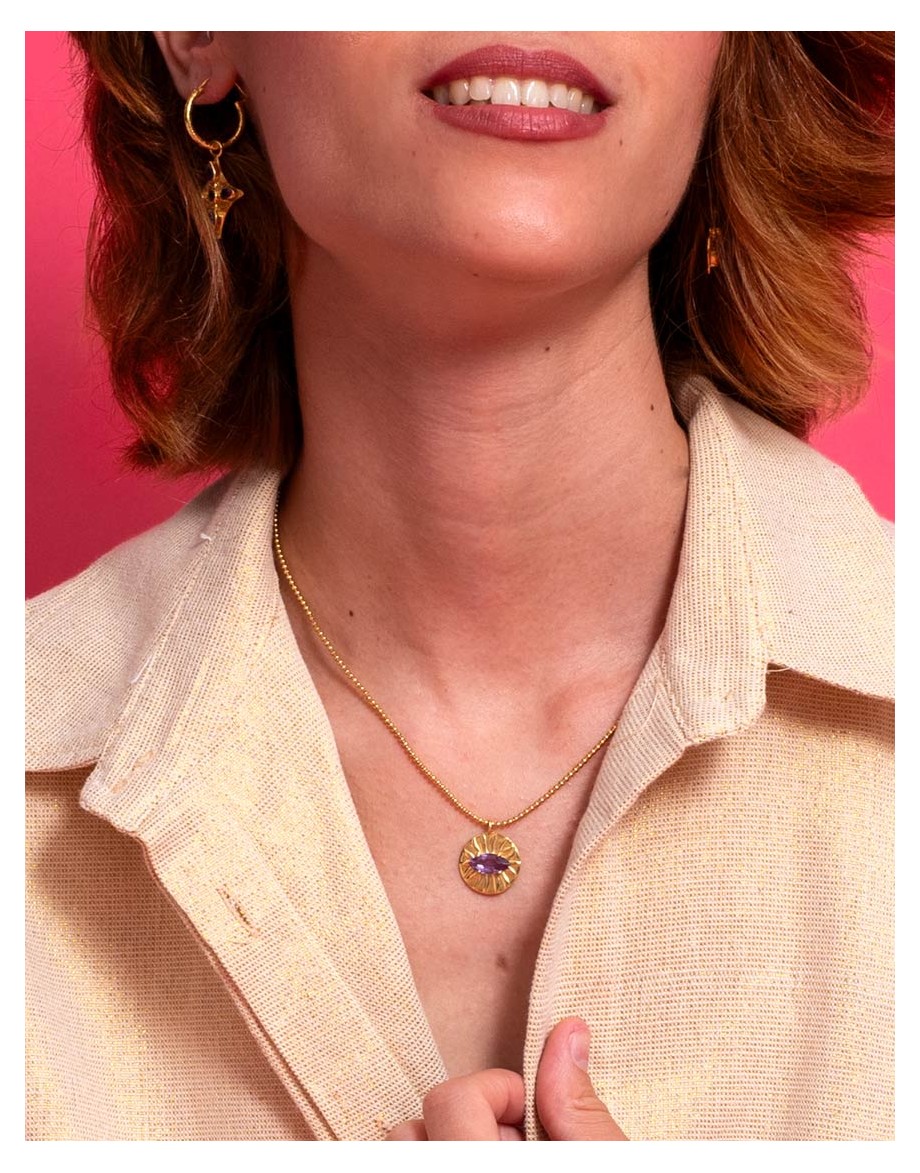 Collar Nira Ray de bronce y baño de oro con amatista