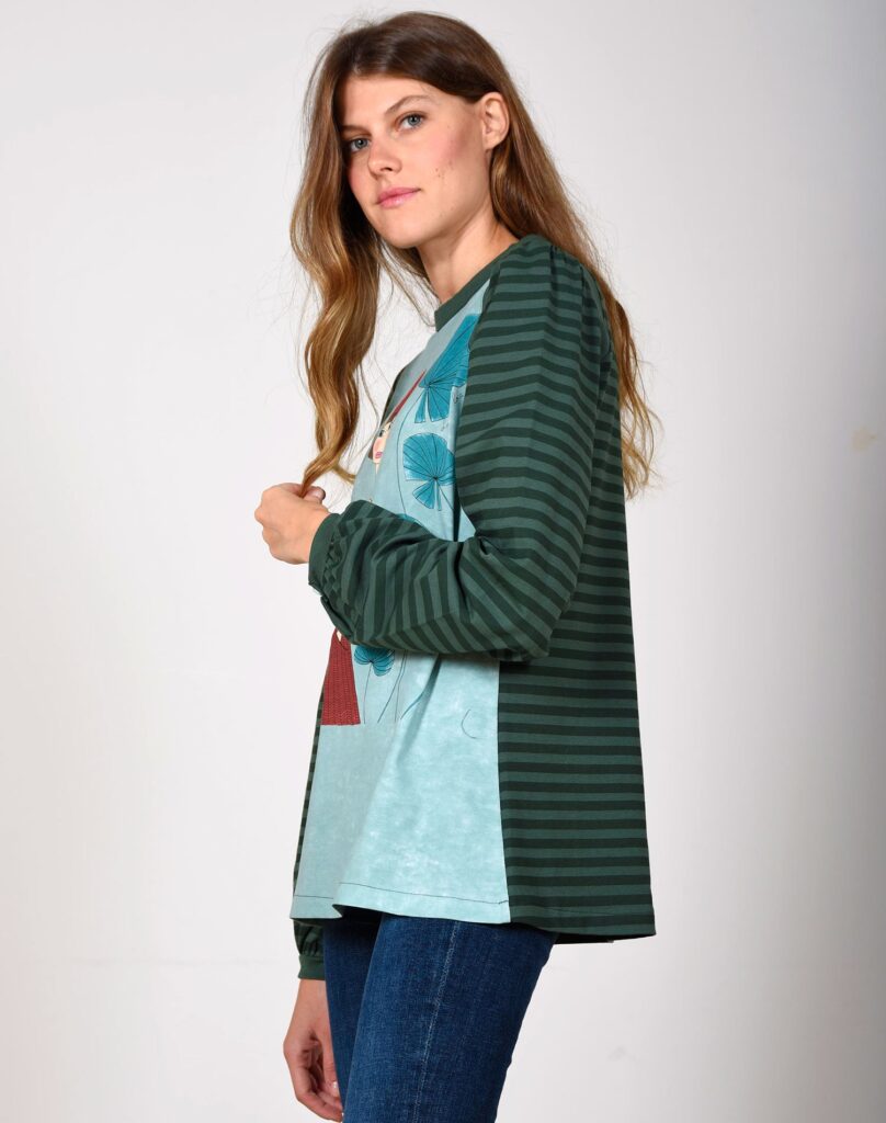 Camiseta El Campo del Gato vista lateral