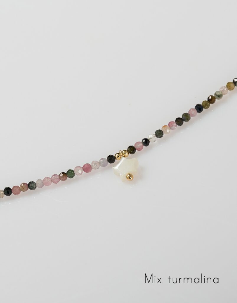Collar Lia mineral oro mix turmalina