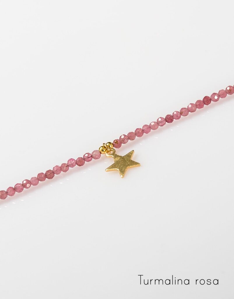 Collar Lia mineral oro turmalina rosa