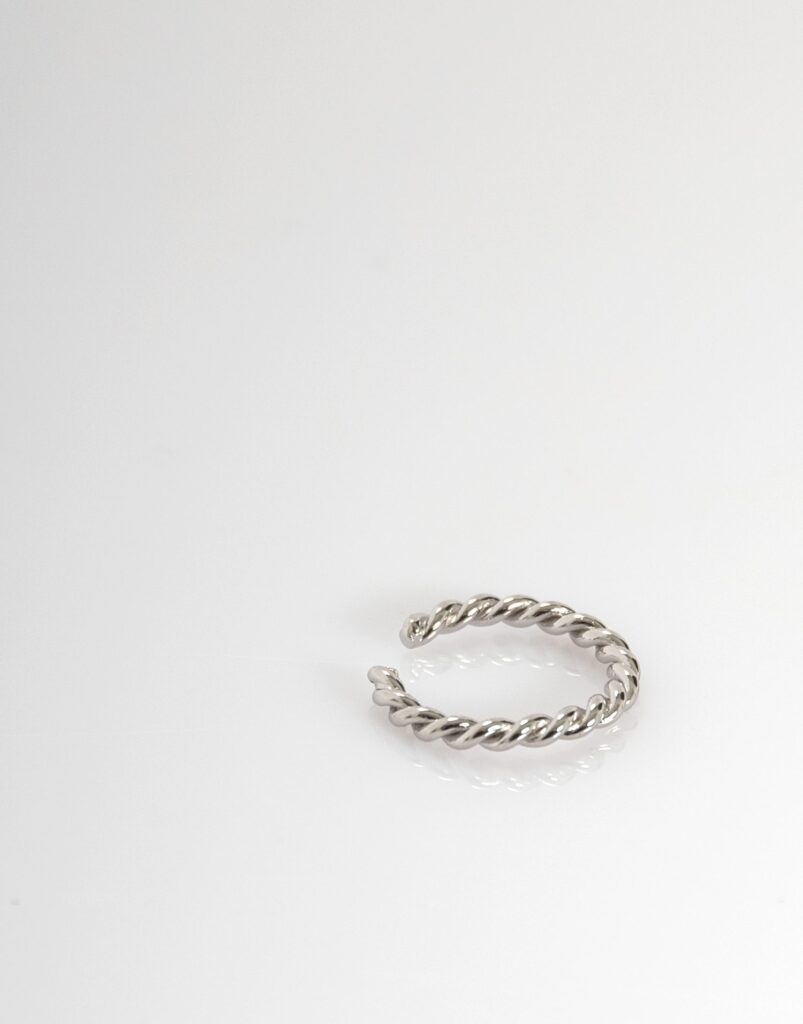 Pendiente earcuff aro cordón plata