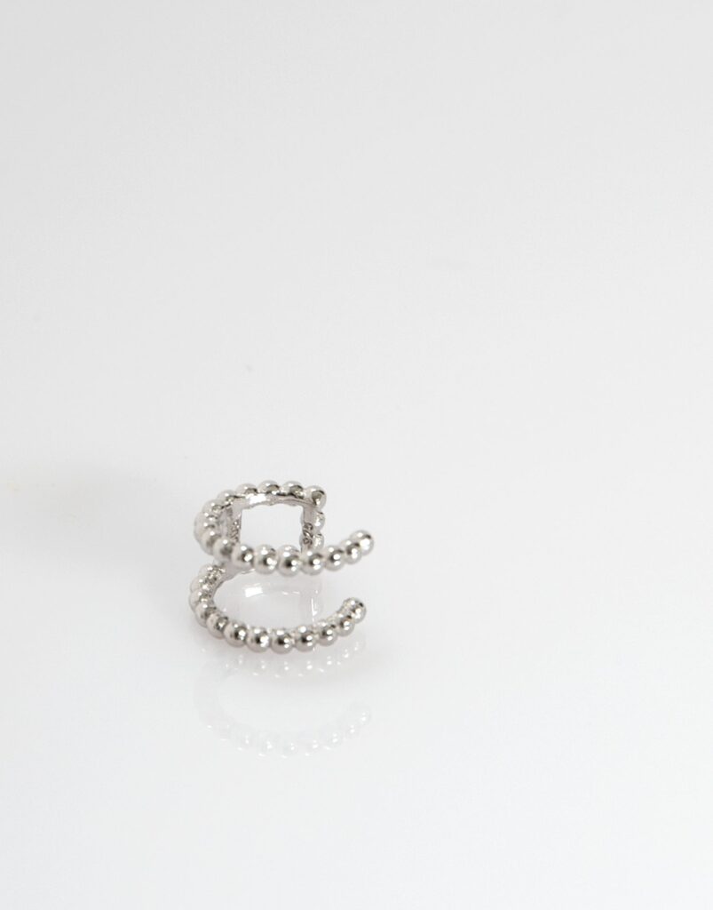 Pendiente earcuff doble bolitas plata