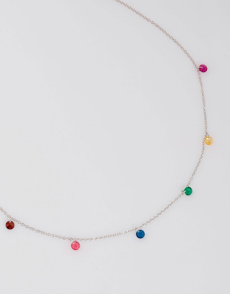 Collar Luz plata detalle