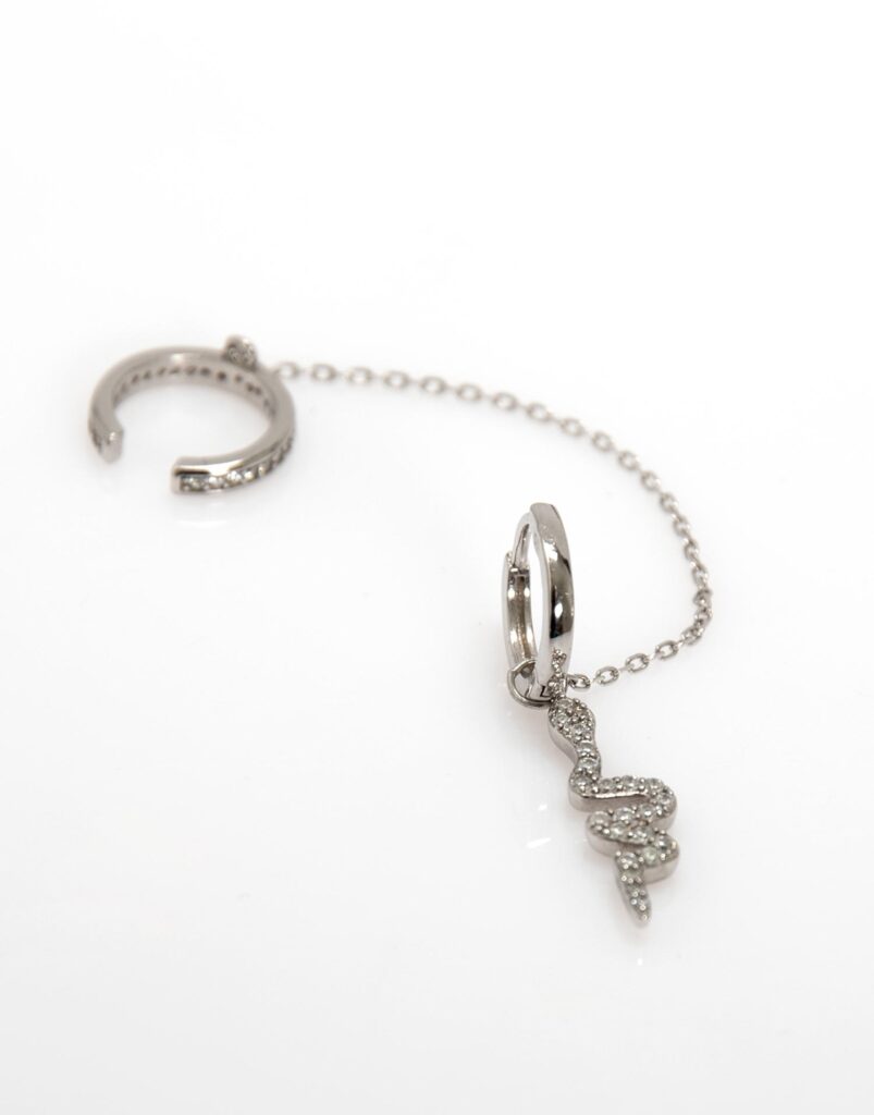 Pendiente Earcuff serpiente cadena plata
