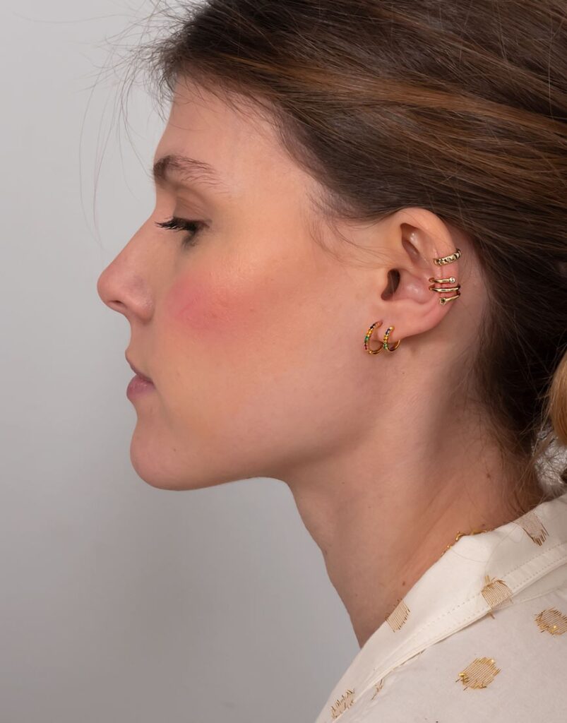 Pendiente Earcuff triple estrella y diamante composición