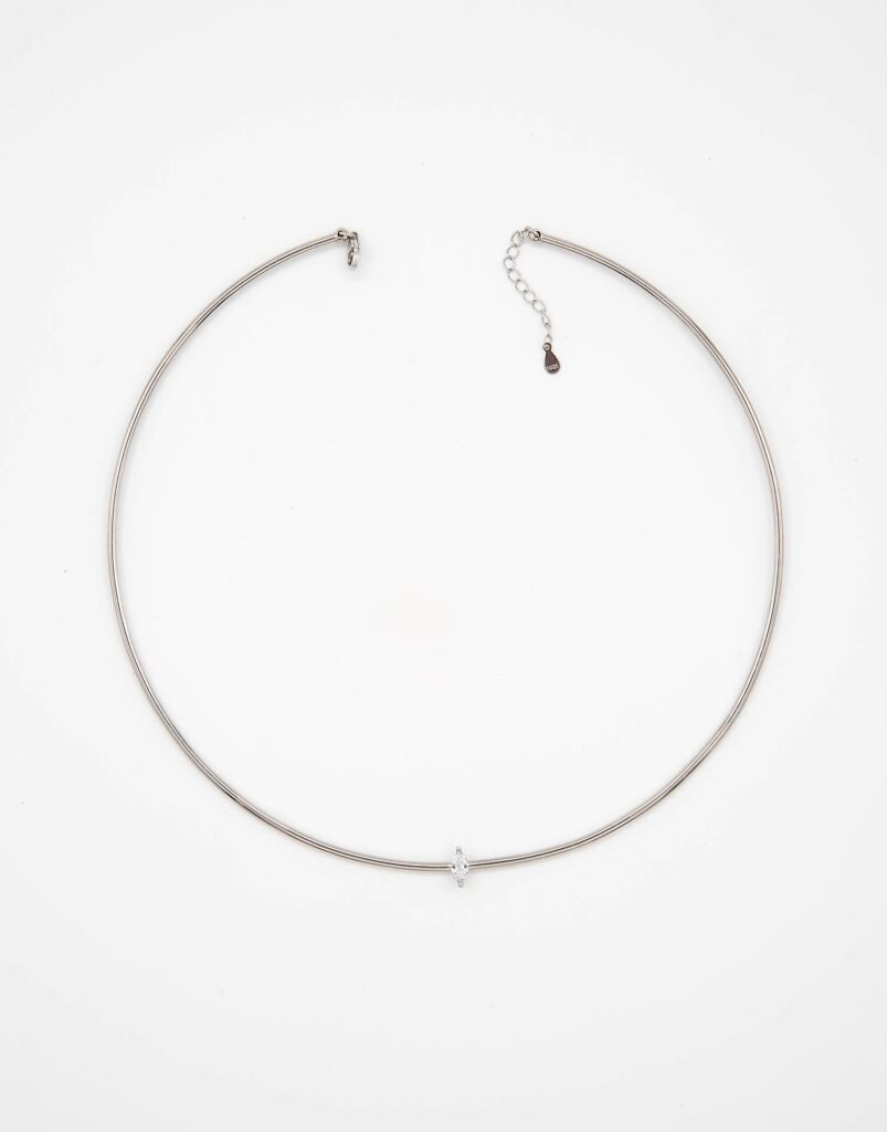 Collar rígido circonita plata