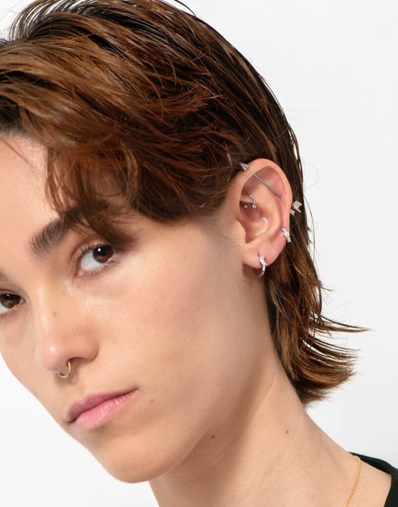 Pendiente piercing luna modelo