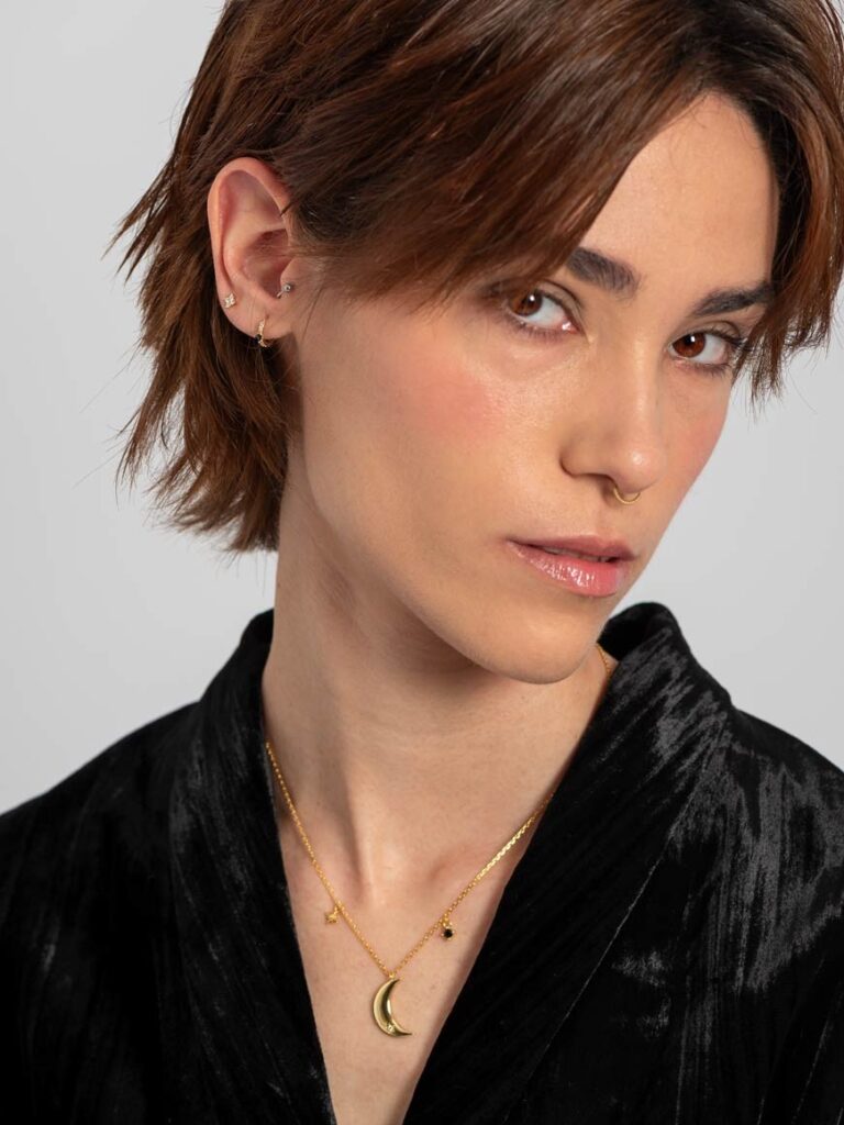 Pendiente piercing aro rombo circonita modelo