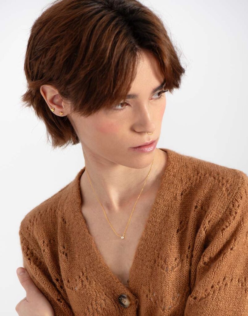 Piercing mariposa oro