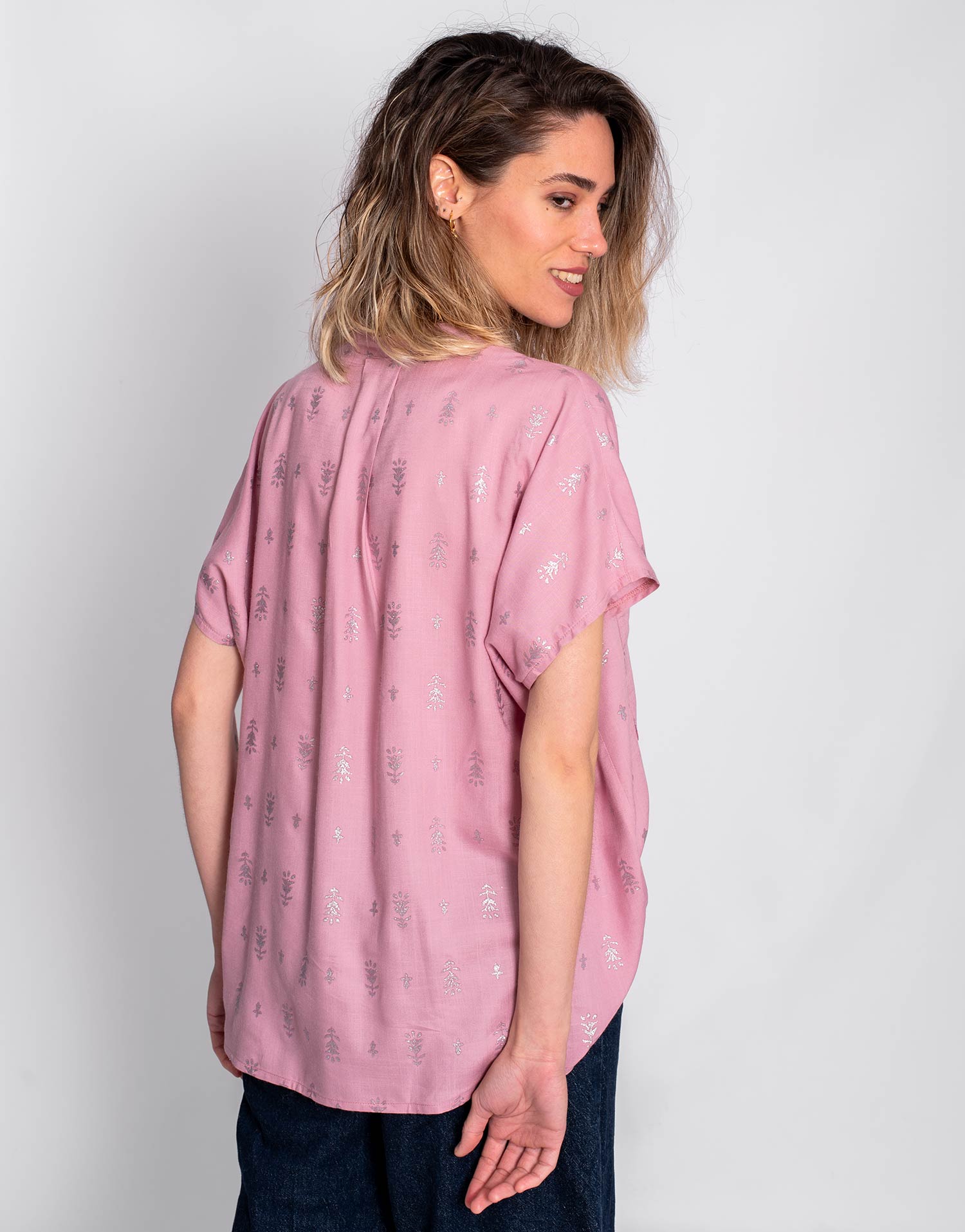 Blusa Manga Corta Malva Estampado Plata - Imagen 7