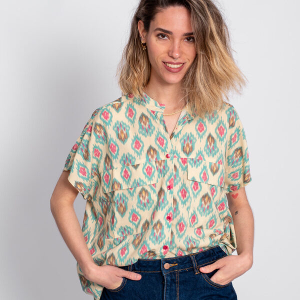 Blusa Estampada Fluida