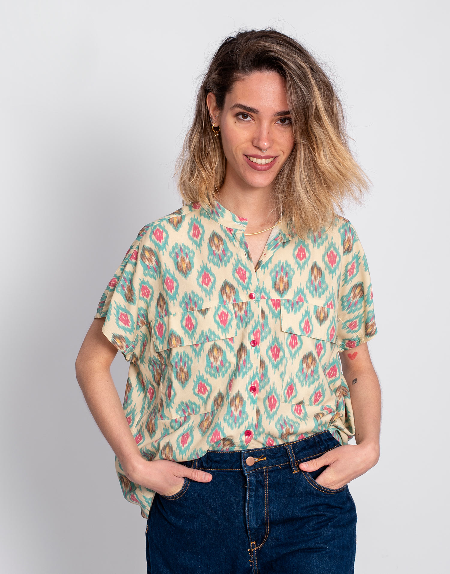 Blusa Estampada Fluida