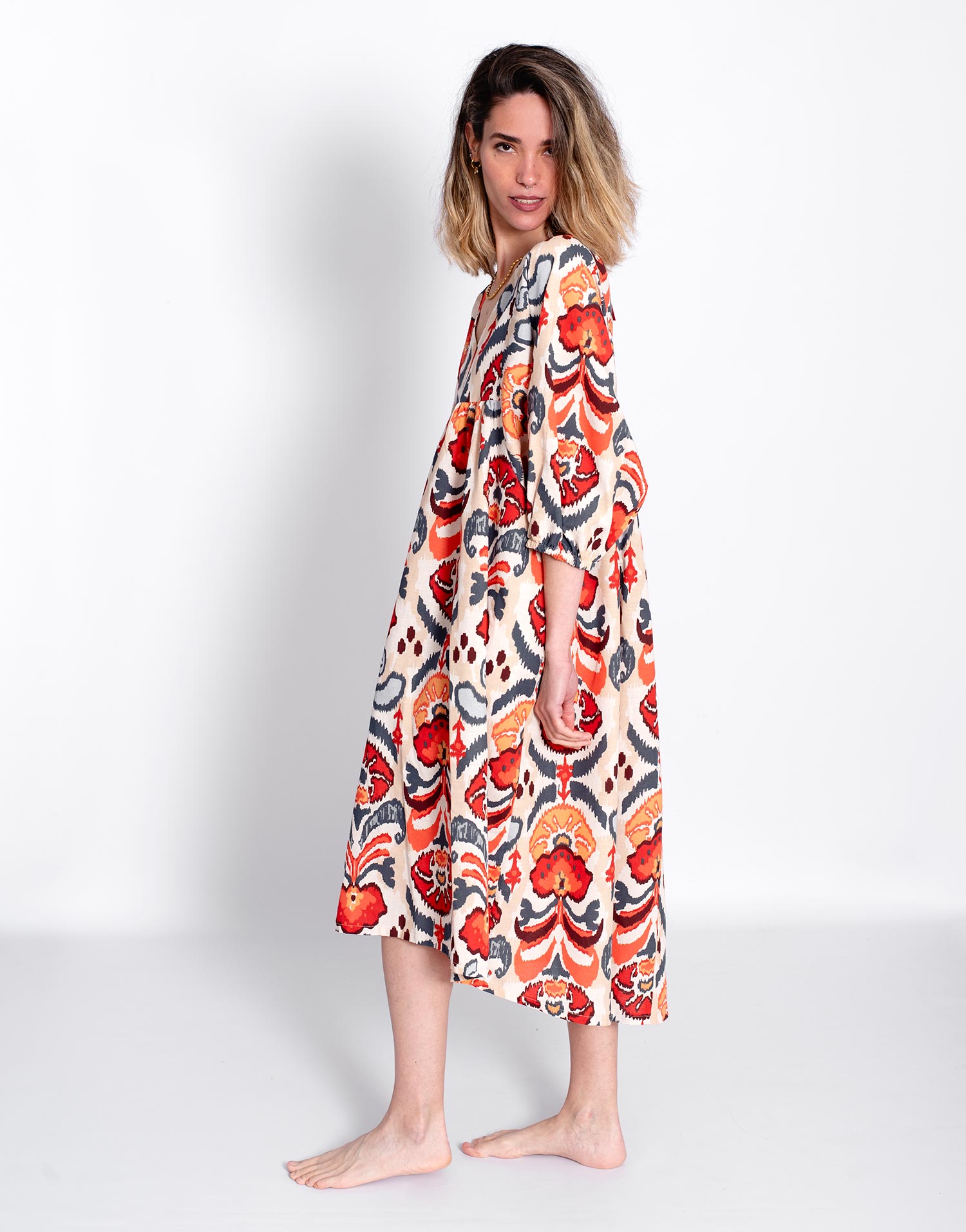 Vestido Estampado Étnico Coral - Imagen 3