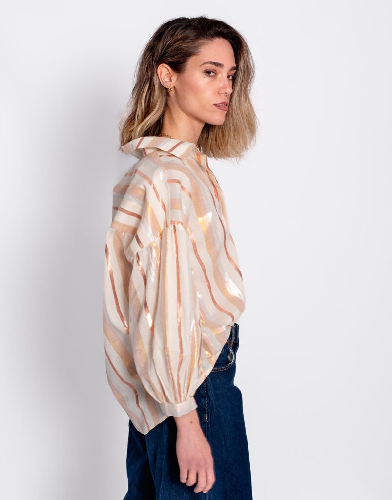 Camisa de rayas cobre con brillo lateral