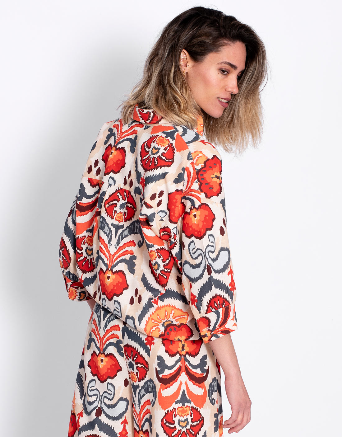 Camisa Estampado Étnico Coral - Imagen 2