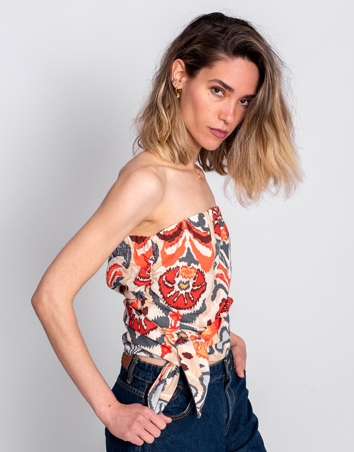 Top Bandeau Estampado Étnico Coral - Imagen 4