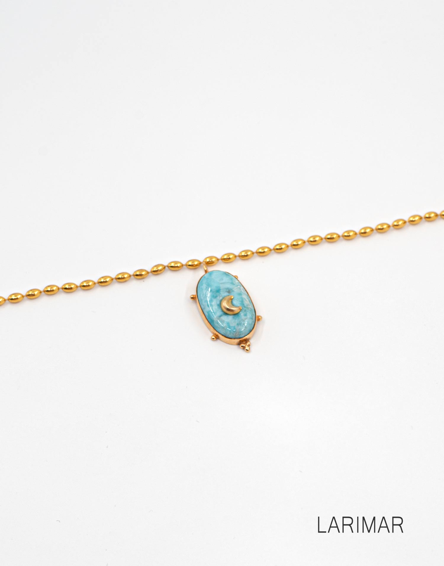 Collar de piedra natural con luna dorada - Imagen 2